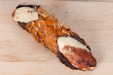 Canolli Tiramisu 5 stuks Canolli Tiramisu 5 stuks
