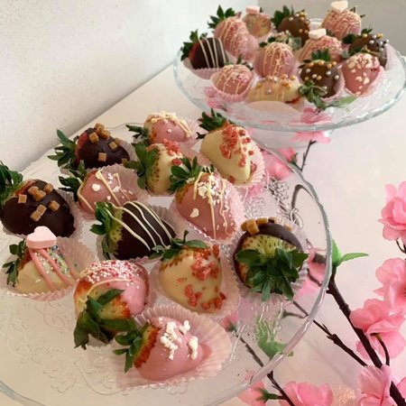 Chocolade aardbeien 9 stuks